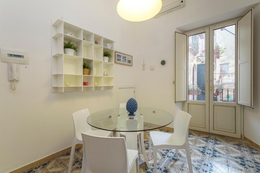 Elegant Apartment In Taormina Exterior photo